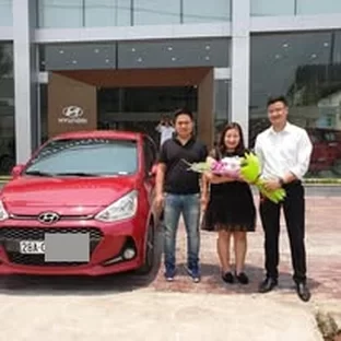 Nhận xe Hyundai tại Hòa Bình: xử lý hồ sơ đăng ký thế nào?